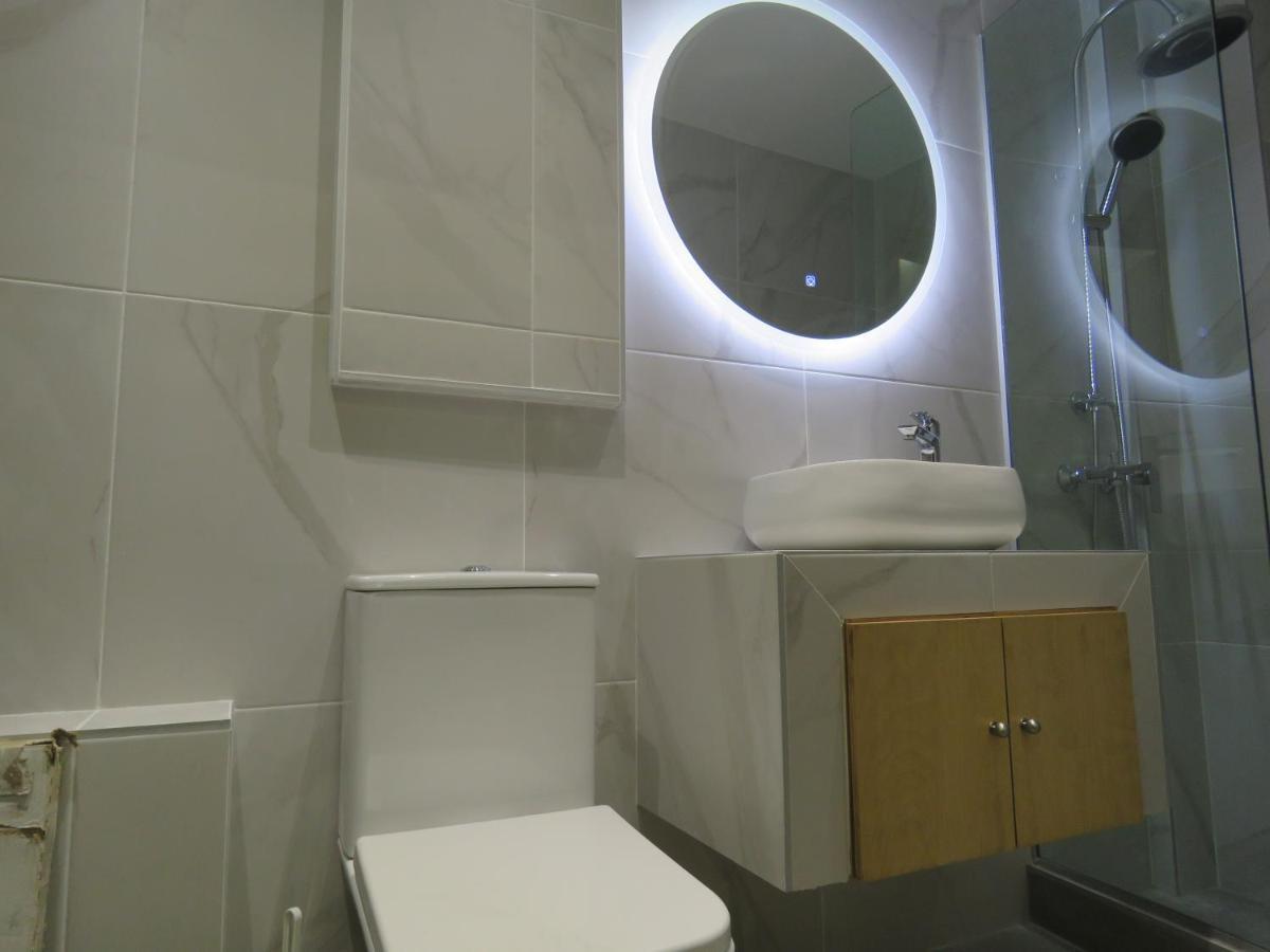 Eros Welcome Stay Downtown Studio - Explore Center By Foot - Close To Helexpo & University テッサロニキ エクステリア 写真