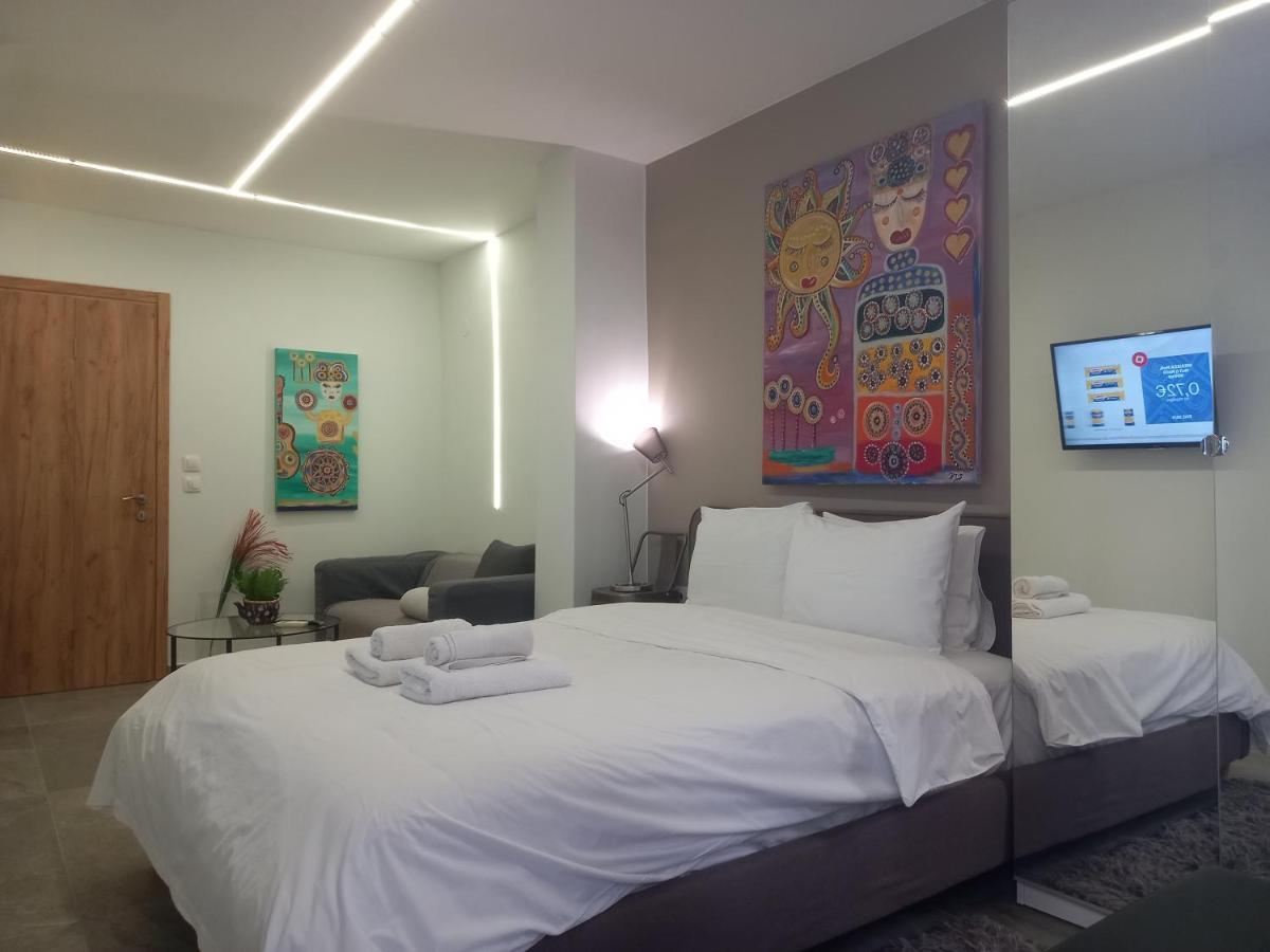 Eros Welcome Stay Downtown Studio - Explore Center By Foot - Close To Helexpo & University テッサロニキ エクステリア 写真