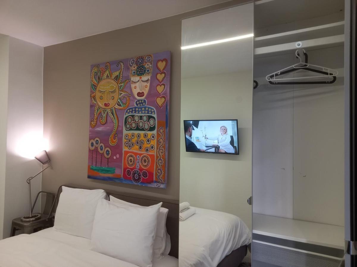 Eros Welcome Stay Downtown Studio - Explore Center By Foot - Close To Helexpo & University テッサロニキ エクステリア 写真